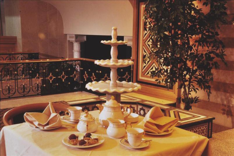 Grand Hotel Beirut Luaran gambar